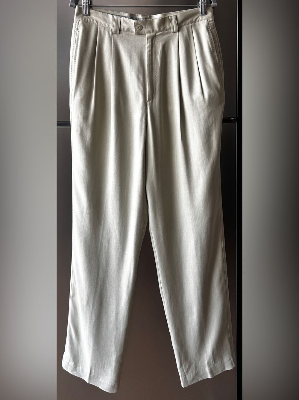 Tommy Bahama 100% Silk Pleated Trousers Seafoam Green Size 12 Wide Leg